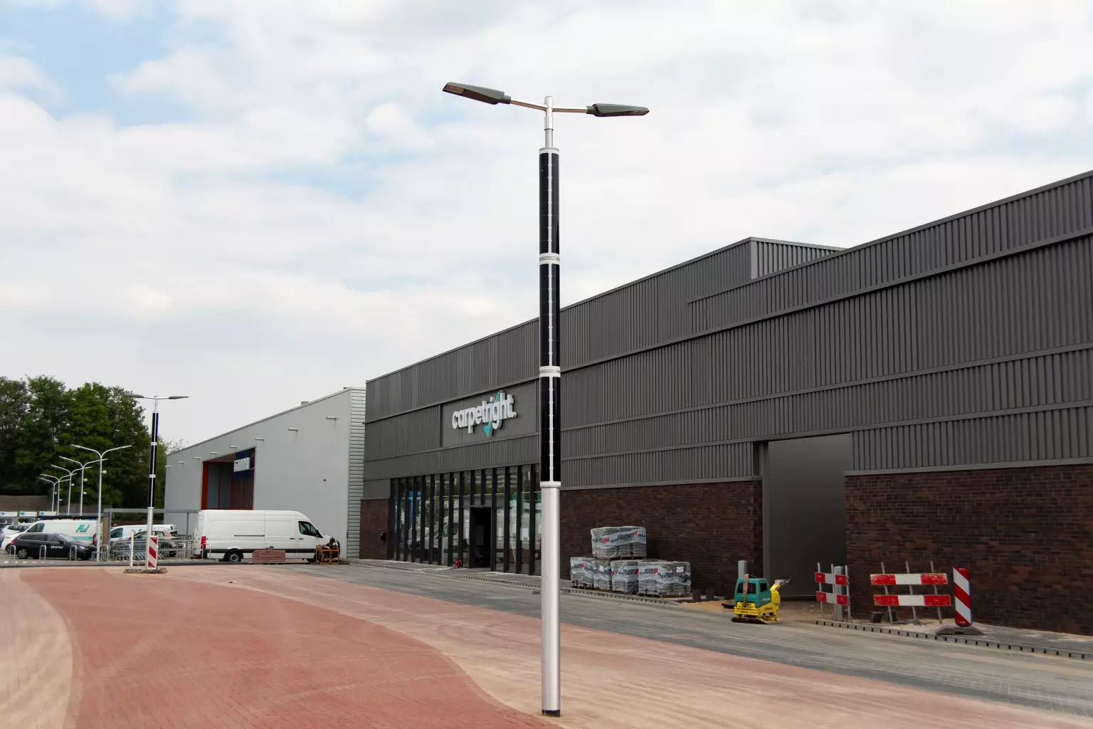 Soluxio public lighting for public parking lot