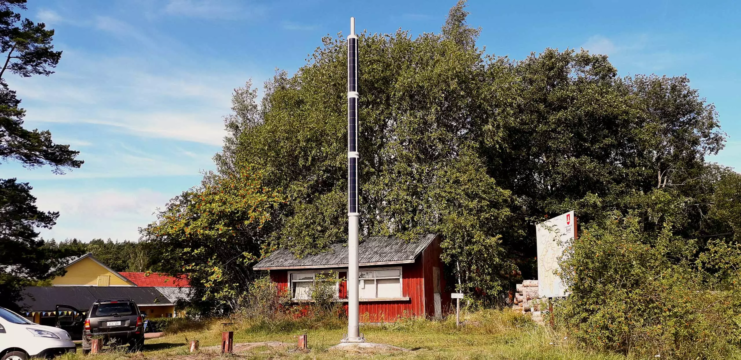 Soluxio Connect solar WiFi pole for visitors Soluxio Connect solar WiFi pole for visitors