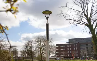 Soluxio solar pathway lighting vianen in spring