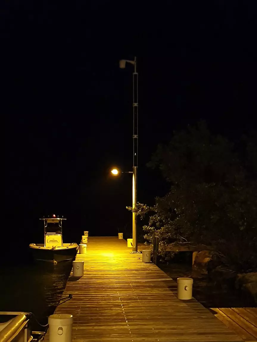 Soluxio solar seaturtle-friendly light