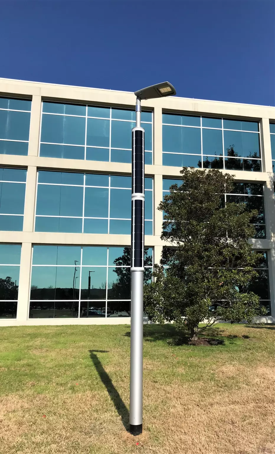 Soluxio smart solar lighting with WiFi and camera in smart city project Soluxio smart solar lighting with WiFi and camera in smart city project