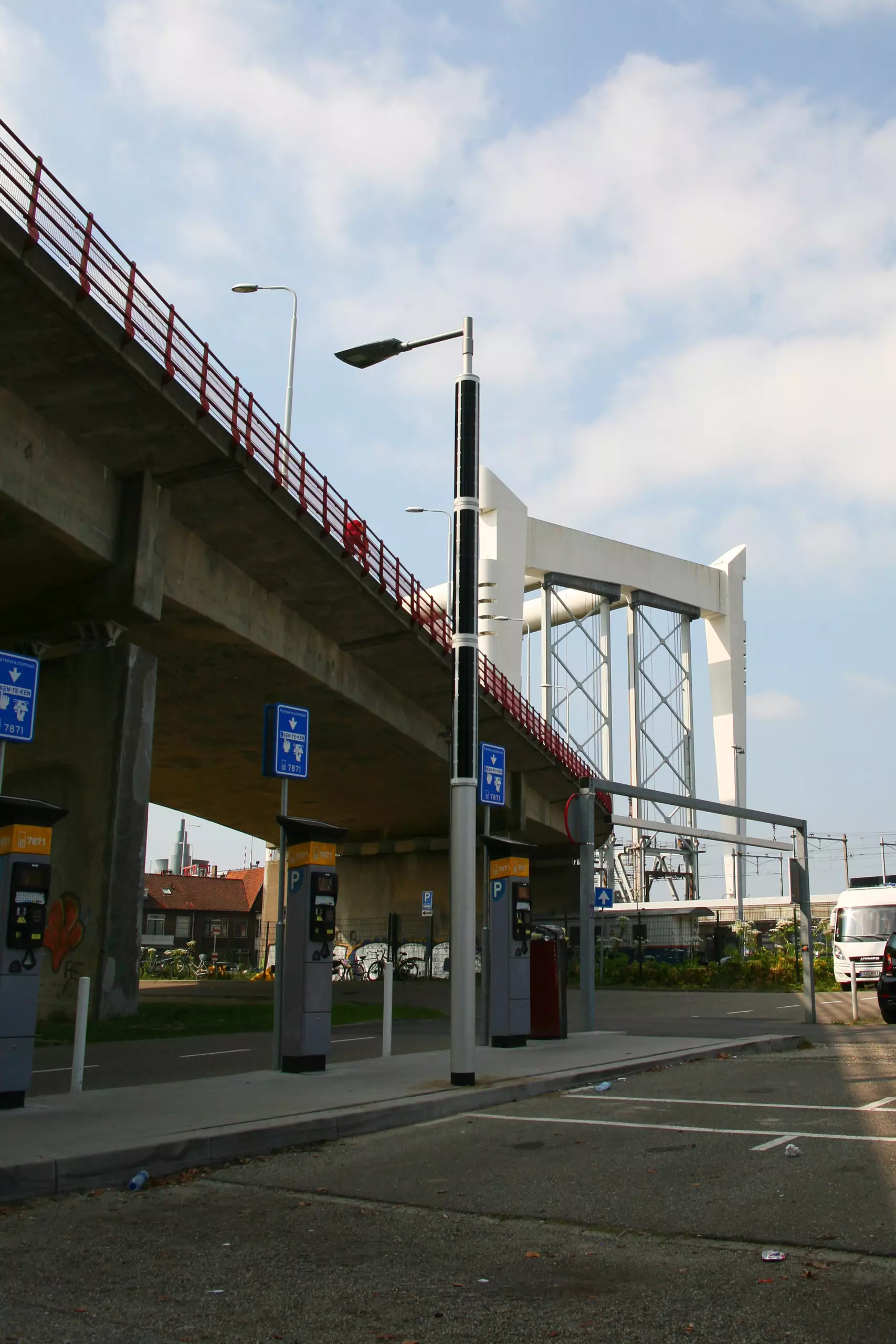 Soluxio autonomous solar parking lot lights