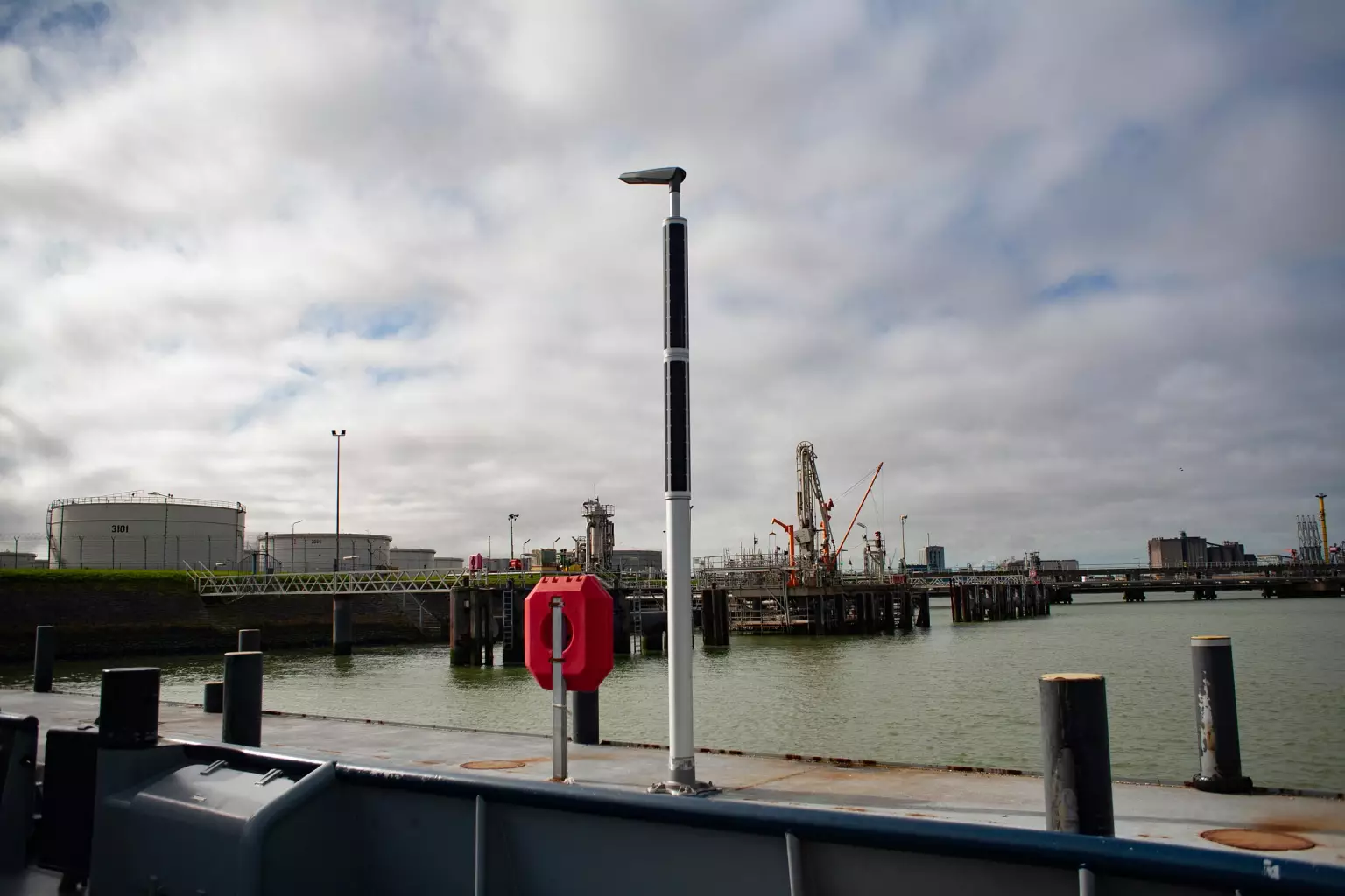 Industrie Solar Licht mit Hafen Industrie Solar Licht mit Hafen