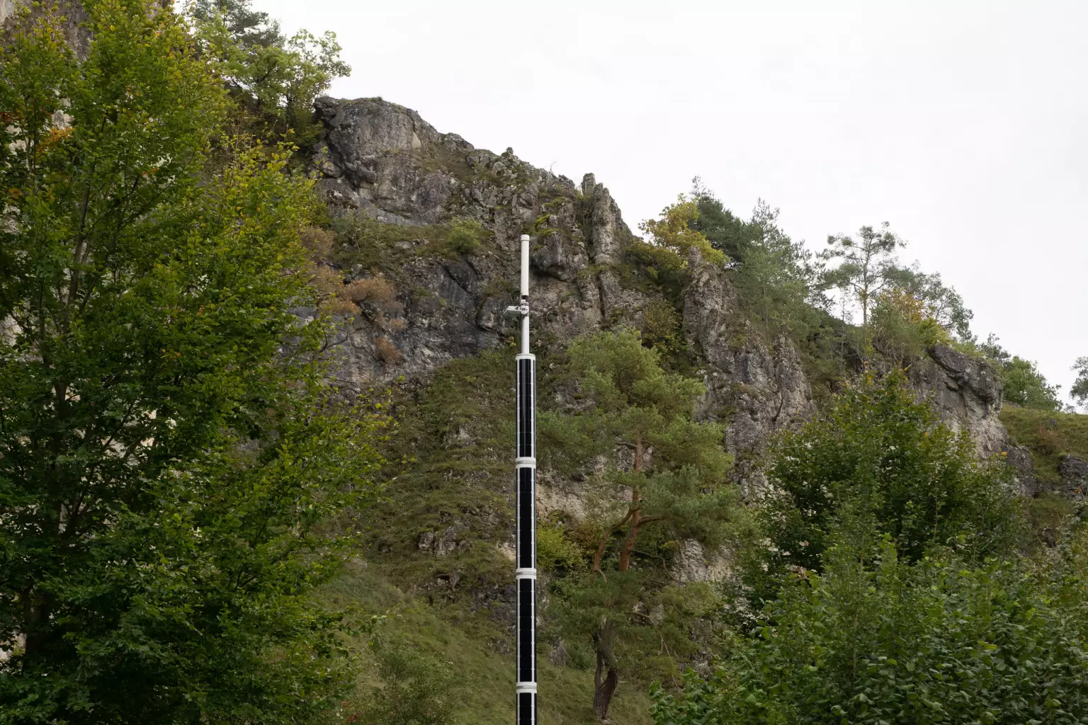 Solar-powered Soluxio Connect in Europe Solar-powered Soluxio Connect in Europe