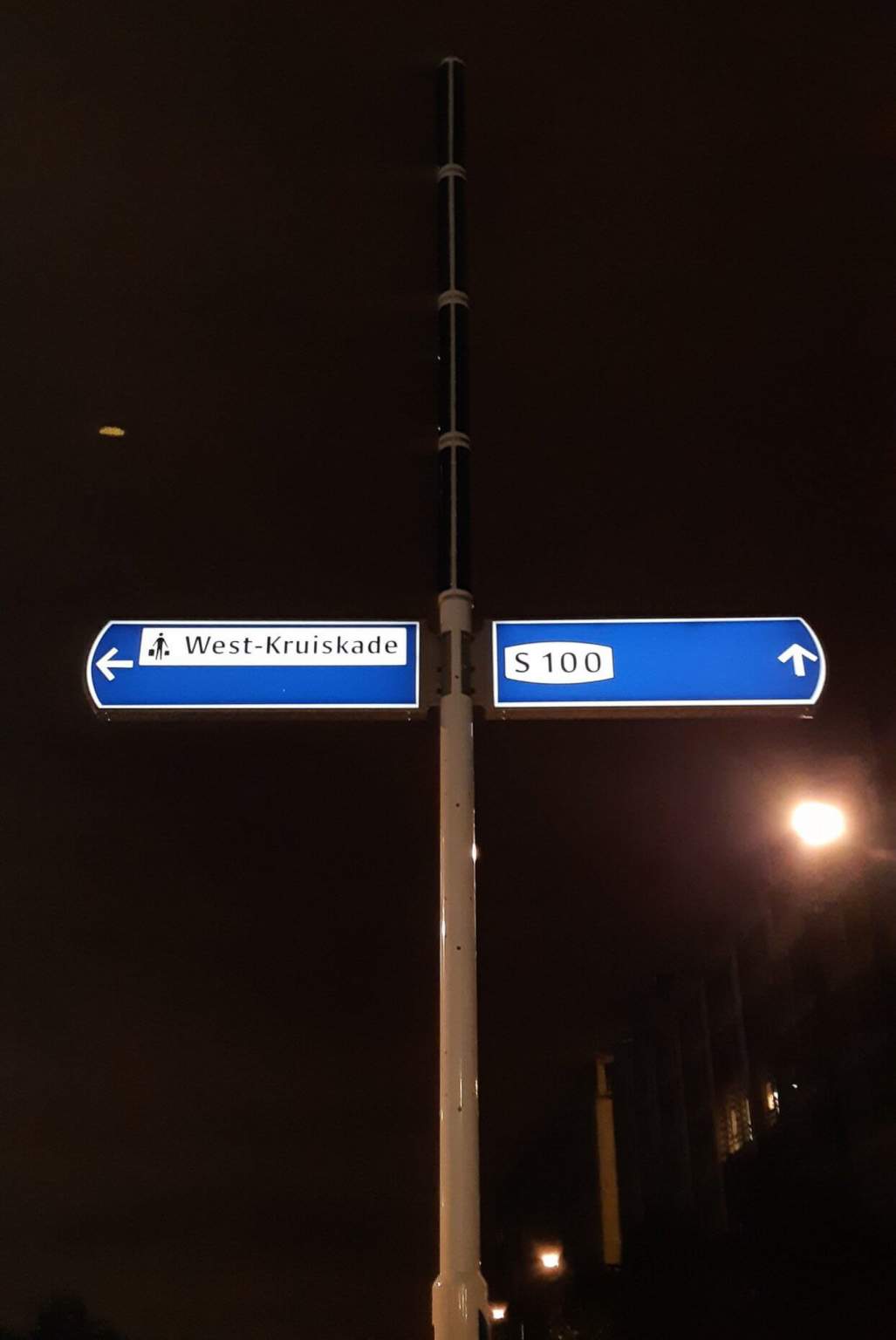 Solar powered road sign at Rotterdam